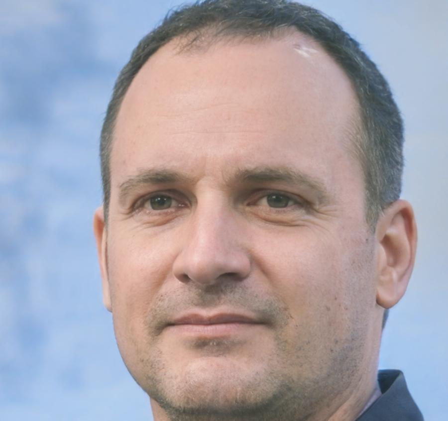 Portrait de Matthieu Lefort, expert en gestion de patrimoine